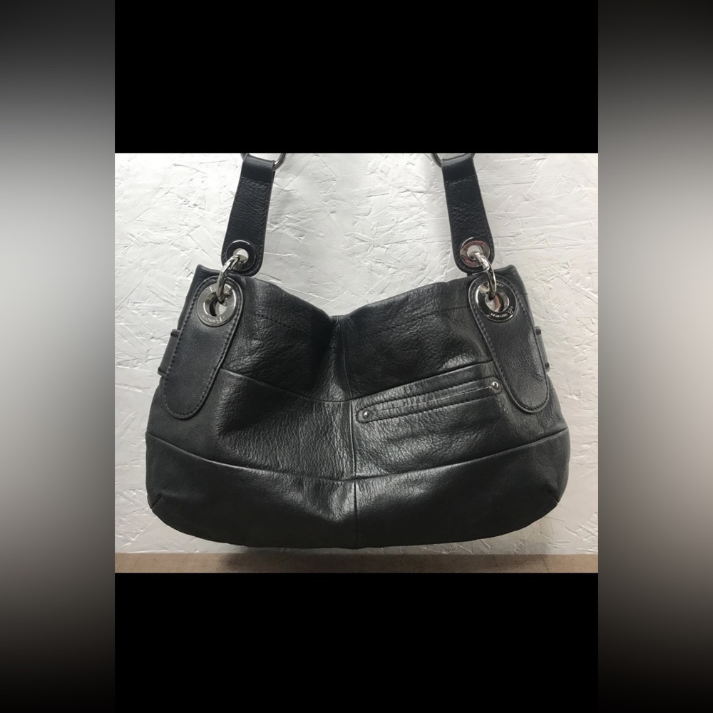 B. Makowsky Women's Soft Black Leather Shoulder Bag Purse Silver-Tone Hardware - Picture 10 of 16